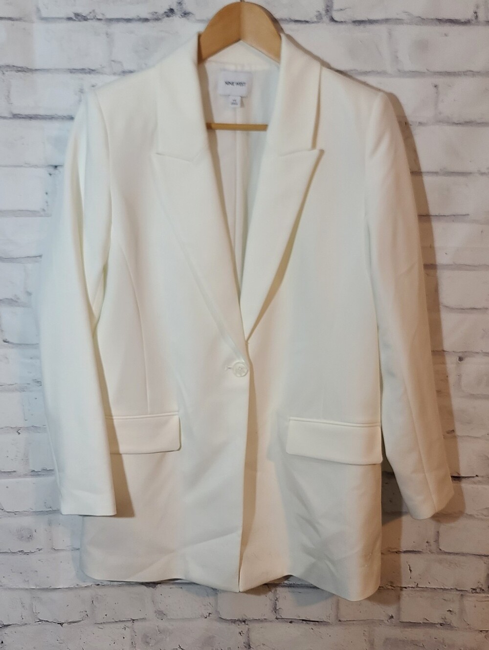 New Nine West Women's White Long Blazer, Size M, Lined, Button Closure